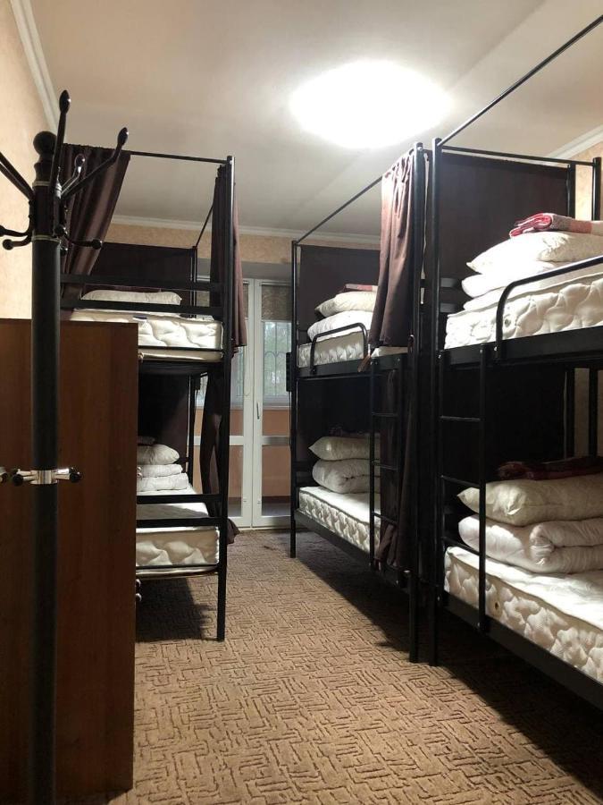 Field Hostel Kiev Extérieur photo