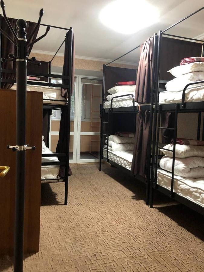Field Hostel Kiev Extérieur photo