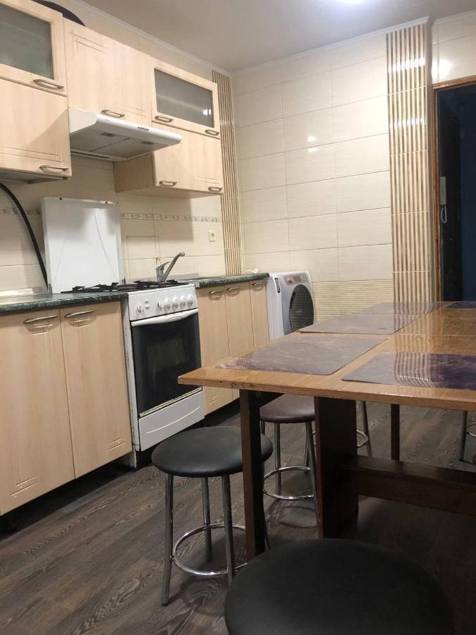 Field Hostel Kiev Extérieur photo